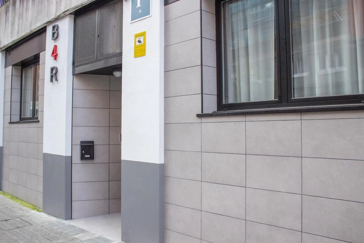 Pension B4R Self Check In Bilbao